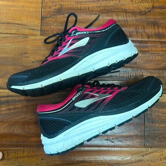 EUC BROOKS ADDICTION 13 - Picture 5 of 6